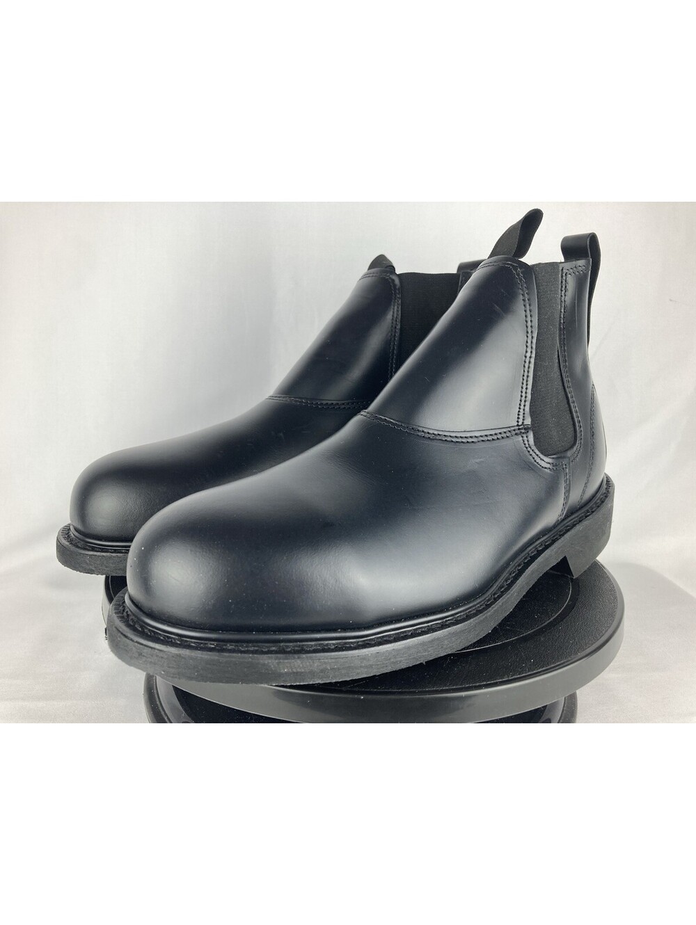 Men’s 8 XW (Extra Wide) CAPPS Molder Work Boots Black Leather Steel Toe Slip On
